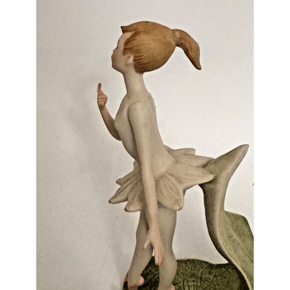CYBIS Porcelain “Tinker Bell” Figurine 7” Tall Beautiful Detail Wings Missing - Picture 6 of 9